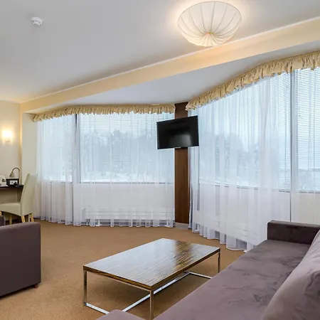 Rocca Al Mare Hotel 3*