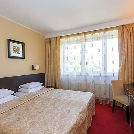 Hotel Rocca Al Mare 3*