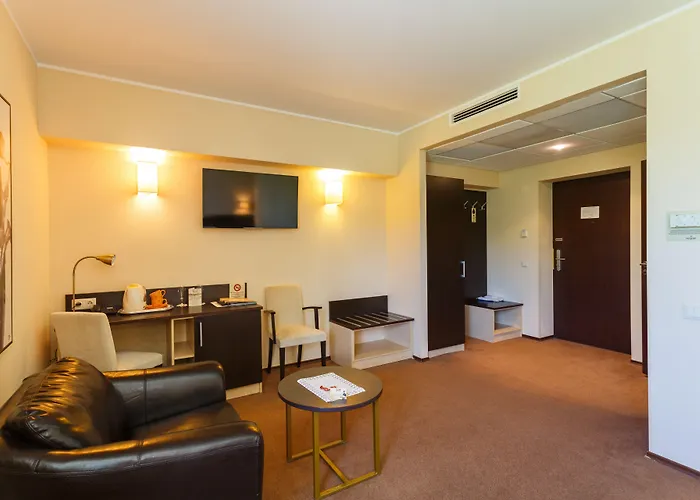 Rocca Al Mare Hotell 4*