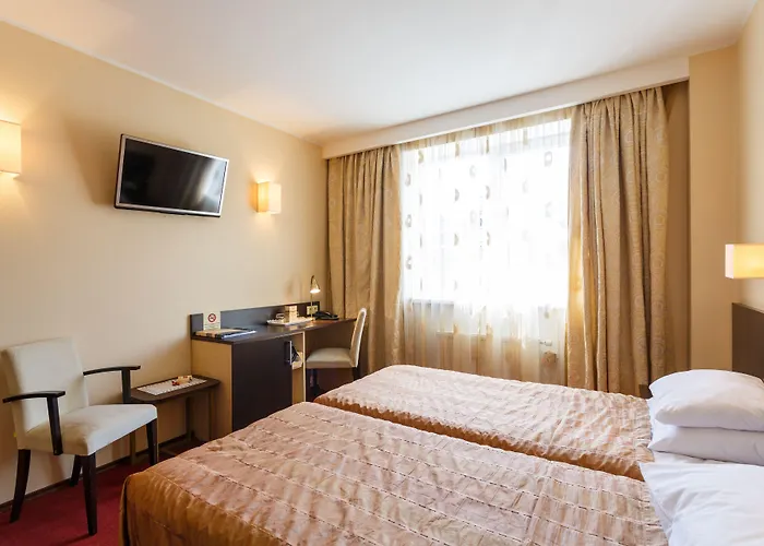 Rocca Al Mare Hotel Reval