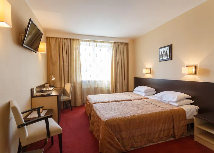 מלון Rocca Al Mare 4*