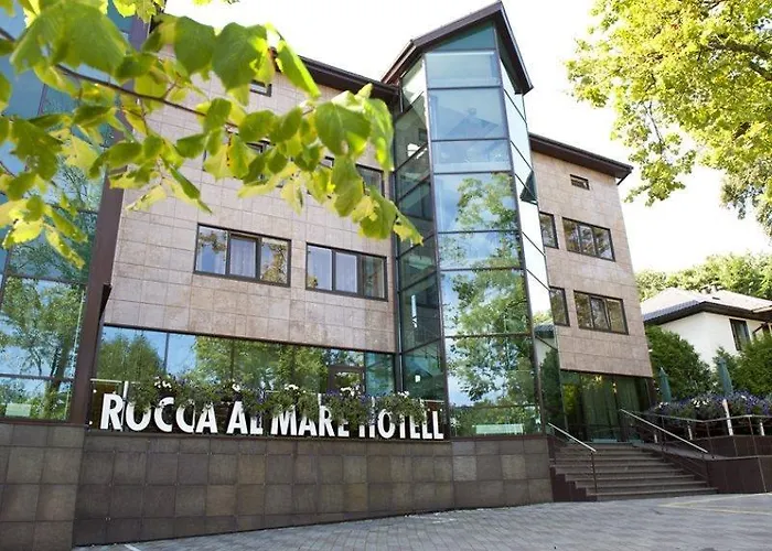 Hotel Rocca Al Mare Reval